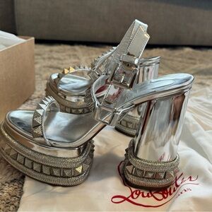 Brand new never worn Loubs